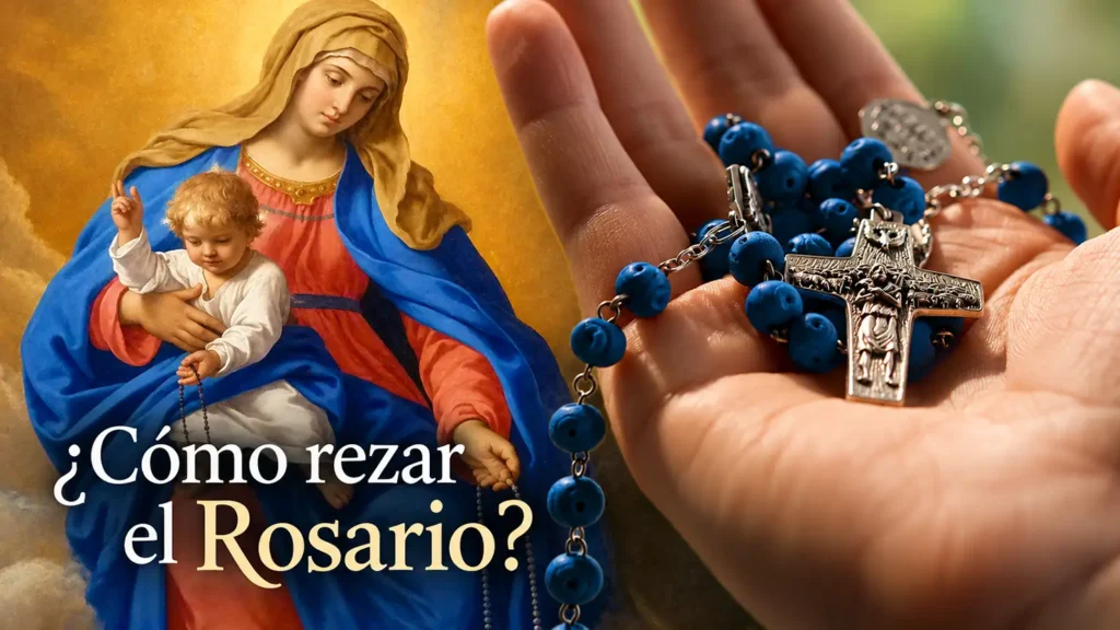 Cómo rezar el Rosario paso a paso con la Virgen del Rosario y una mano sosteniendo un rosario